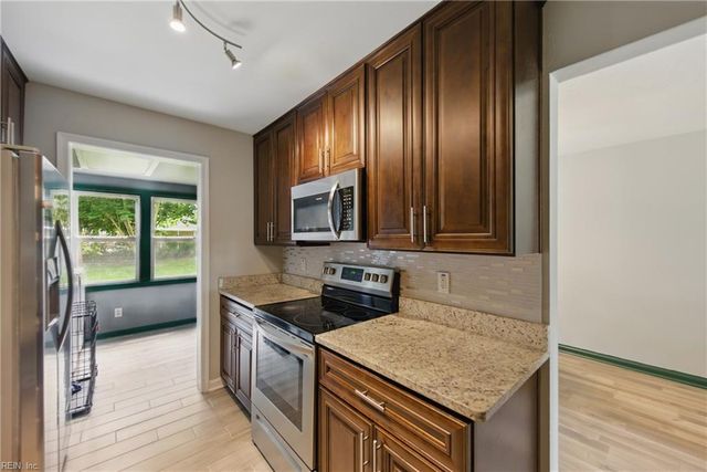 3549 Barry ST, Virginia Beach, VA 23452