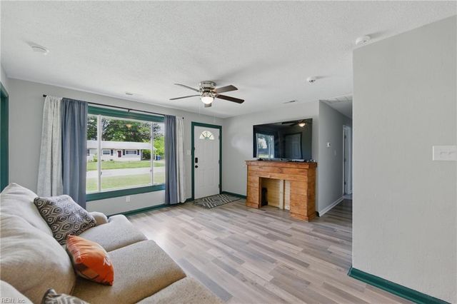 3549 Barry ST, Virginia Beach, VA 23452