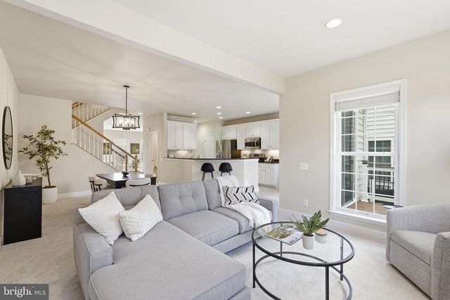 42695 WILMAR SQ, Broadlands, VA 20148