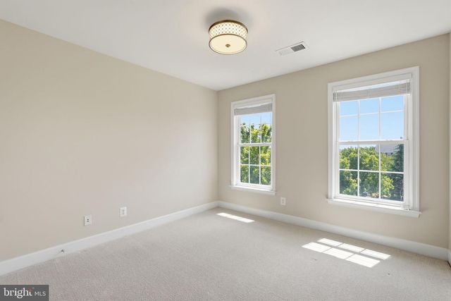 42695 WILMAR SQ, Broadlands, VA 20148