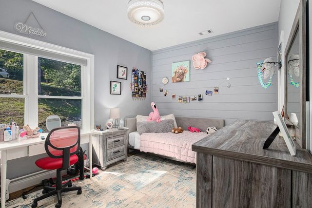 125 Winding Creek Road, Blue Ridge, GA 30513