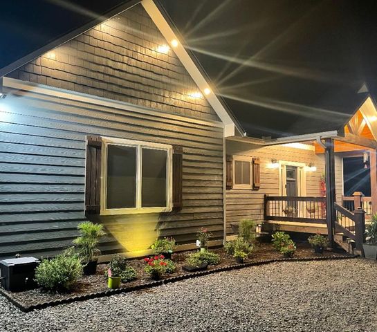 125 Winding Creek Road, Blue Ridge, GA 30513