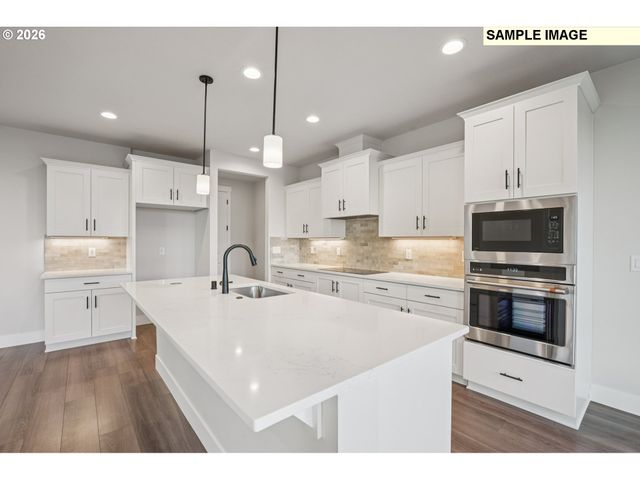 18311 Ne 14th St, Vancouver, WA 98684