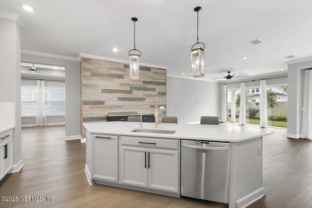 10653 AVENTURA Drive, Jacksonville, FL 32256