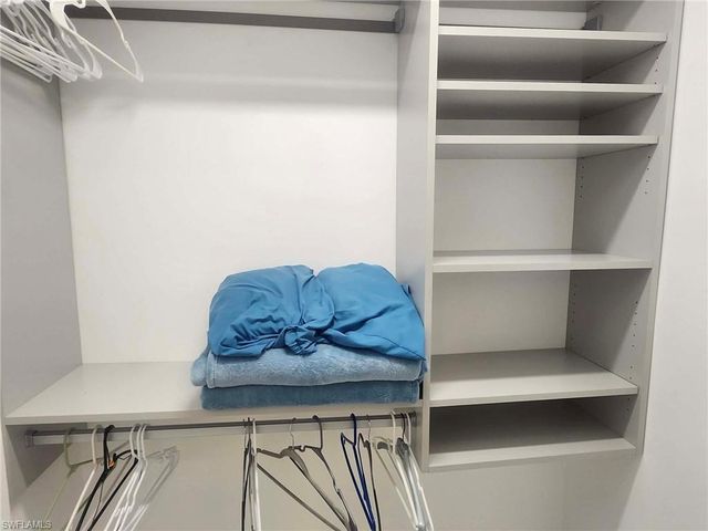 3000 Gulf Shore BLVD N 113, Naples, FL 34103