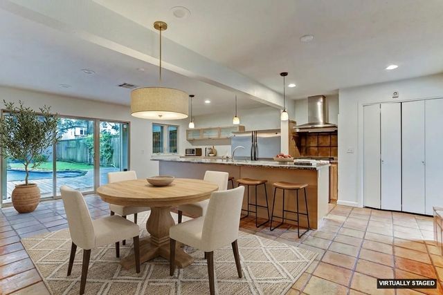 613 E 21st Street, Houston, TX 77008