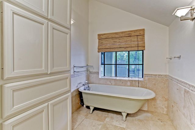 613 E 21st Street, Houston, TX 77008