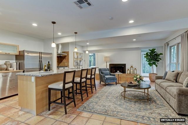 613 E 21st Street, Houston, TX 77008