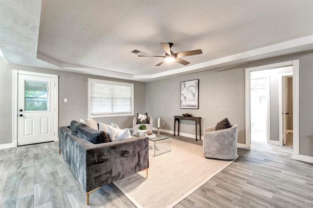 1822 Landmark Drive, Richmond, TX 77406