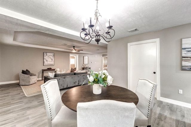 1822 Landmark Drive, Richmond, TX 77406