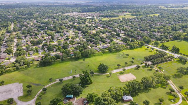 1822 Landmark Drive, Richmond, TX 77406