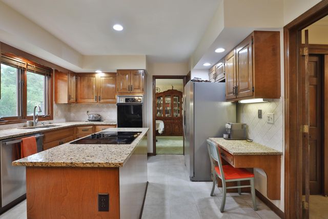 1079 Putney Drive, Columbus, OH 43085