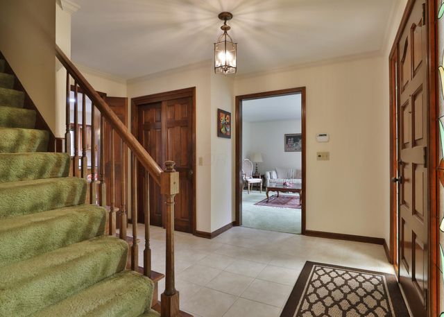 1079 Putney Drive, Columbus, OH 43085