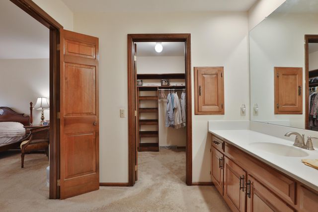 1079 Putney Drive, Columbus, OH 43085