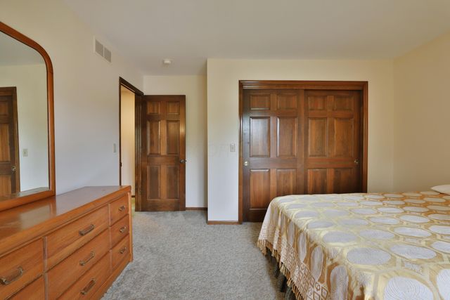 1079 Putney Drive, Columbus, OH 43085