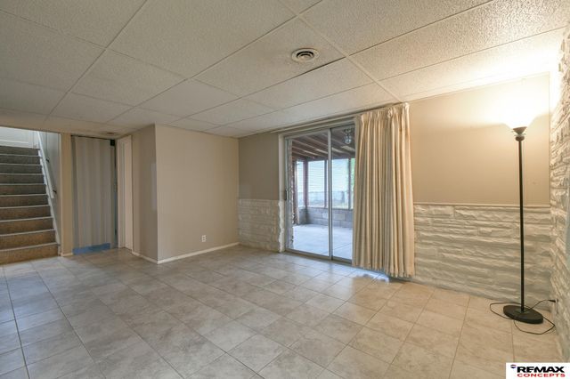 841 S 46th Street, Lincoln, NE 68510