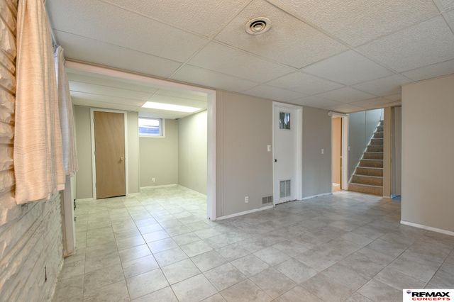 841 S 46th Street, Lincoln, NE 68510