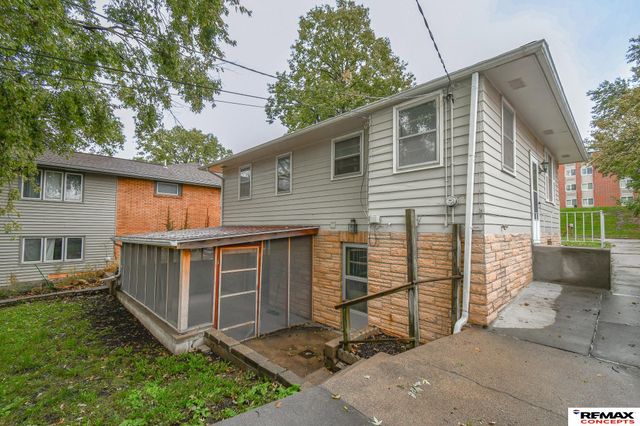 841 S 46th Street, Lincoln, NE 68510