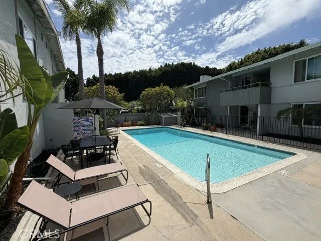 497 Saint Andrews Road, Newport Beach, CA 92663