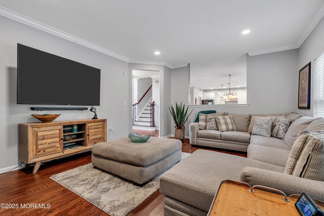 23 Amethyst Way, Jackson, NJ 08527