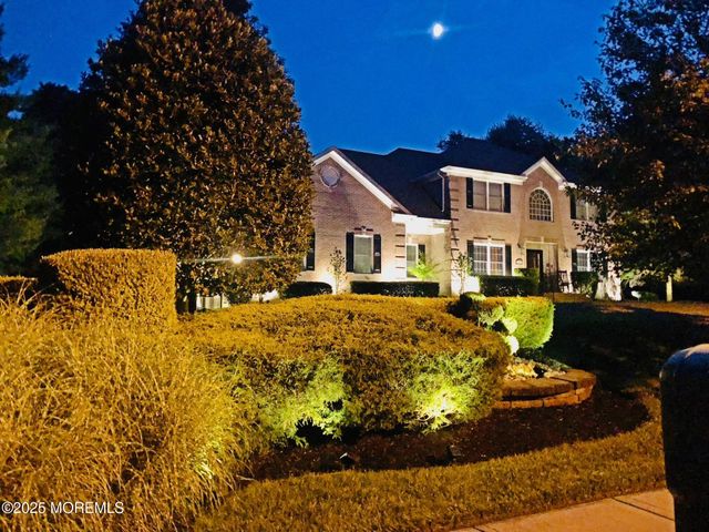 23 Amethyst Way, Jackson, NJ 08527