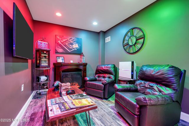 23 Amethyst Way, Jackson, NJ 08527