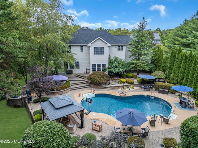 23 Amethyst Way, Jackson, NJ 08527