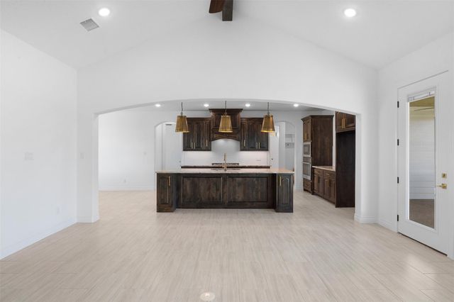 6524 Agave Ct, Bryan, TX 77808