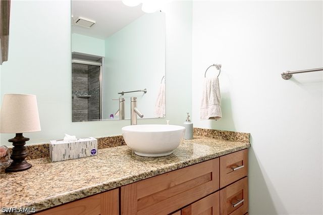 559 Beachwalk CIR U-203, Naples, FL 34108