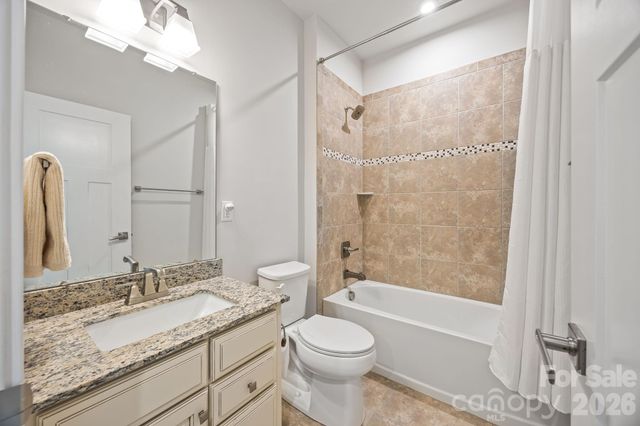 10277 October Glory Way, Charlotte, NC 28215