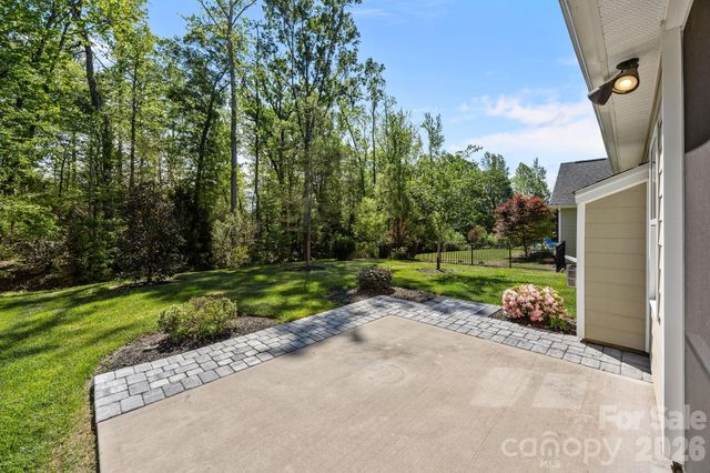 10277 October Glory Way, Charlotte, NC 28215