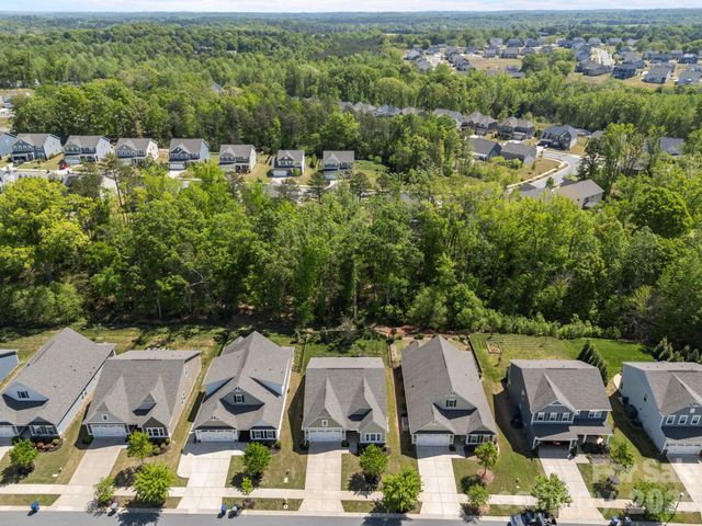 10277 October Glory Way, Charlotte, NC 28215