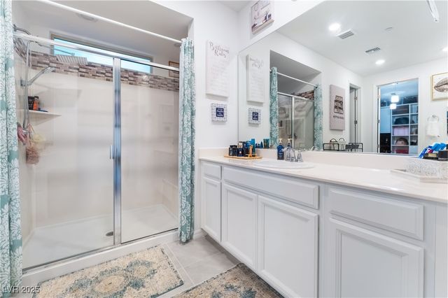 9985 Blackbark Court, Las Vegas, NV 89166