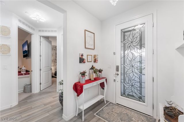 9985 Blackbark Court, Las Vegas, NV 89166