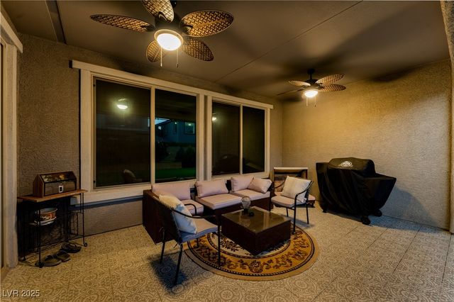 9985 Blackbark Court, Las Vegas, NV 89166