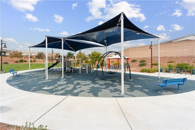 9985 Blackbark Court, Las Vegas, NV 89166