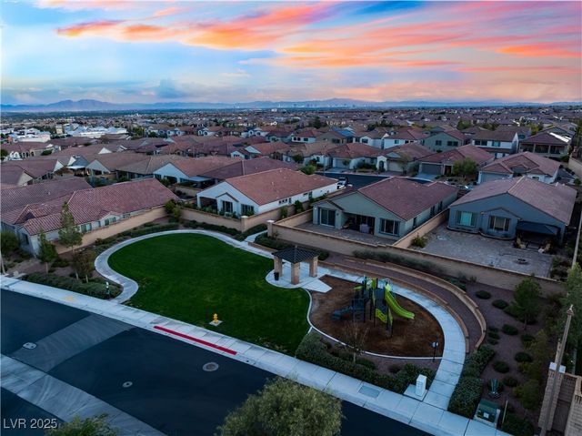 9985 Blackbark Court, Las Vegas, NV 89166