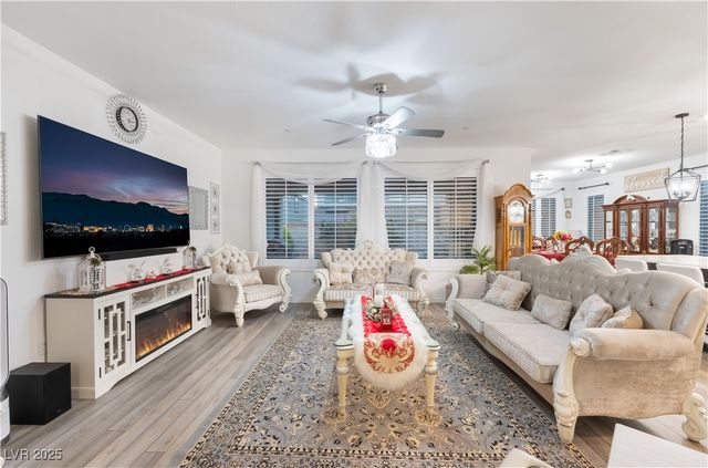 9985 Blackbark Court, Las Vegas, NV 89166