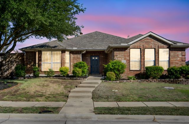 2750 Chalmers Court, Rockwall, TX 75032