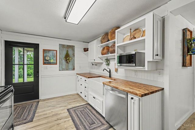 8405 St Rt 770, Seaman, OH 45679