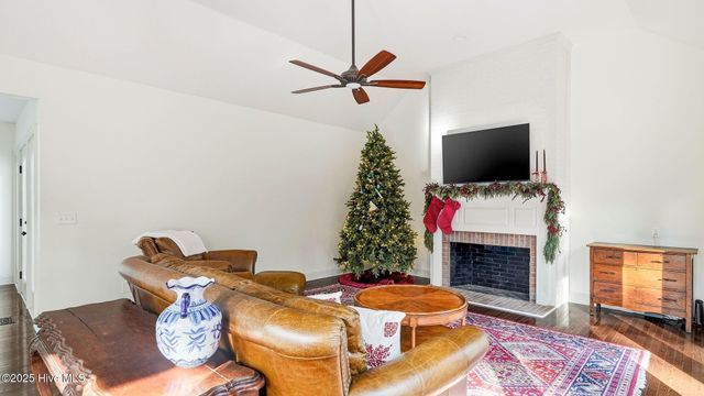 225 Hill Road, Southern Pines, NC 28387