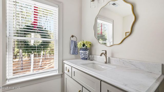 225 Hill Road, Southern Pines, NC 28387