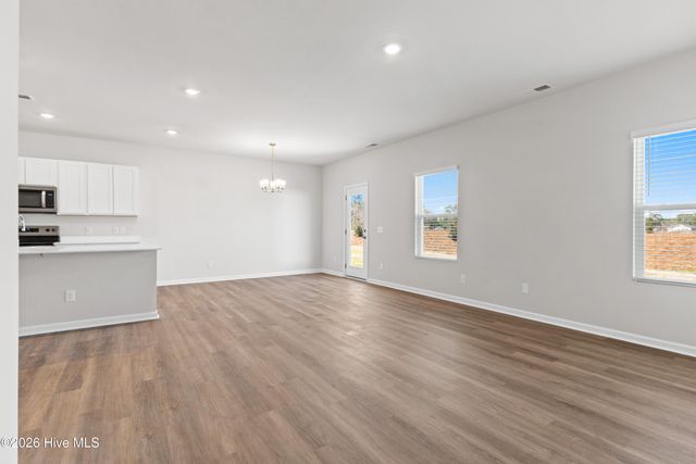 1136 Garland Lake Cir Sw, Supply, NC 28462