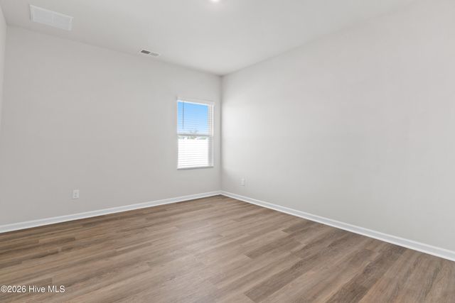 1136 Garland Lake Cir Sw, Supply, NC 28462