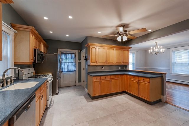 171 Essex St, Saugus, MA 01906