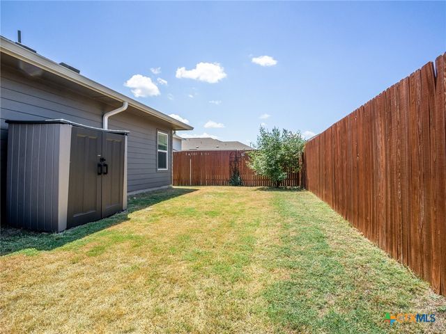 224 Grey Slate Avenue, Marble Falls, TX 78654