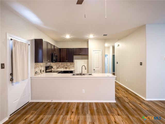 224 Grey Slate Avenue, Marble Falls, TX 78654