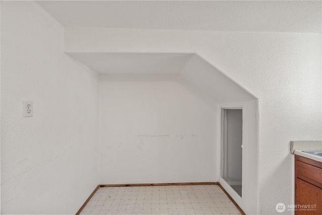 1117 E 1st Street, Aberdeen, WA 98520