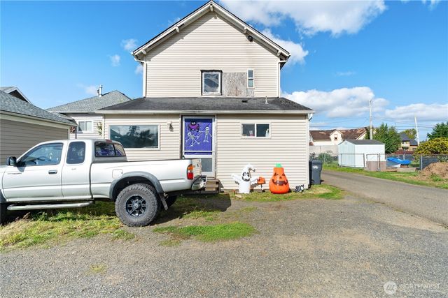 1117 E 1st Street, Aberdeen, WA 98520