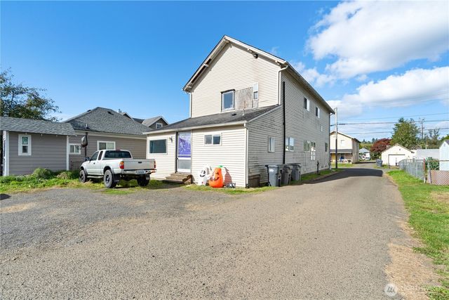 1117 E 1st Street, Aberdeen, WA 98520